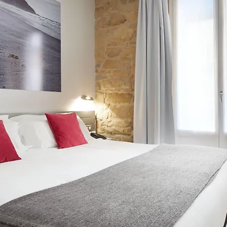 Welcome Gros * Σαν Σεμπαστιάν