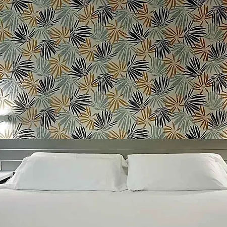 Hotel Welcome Gros San Sebastian