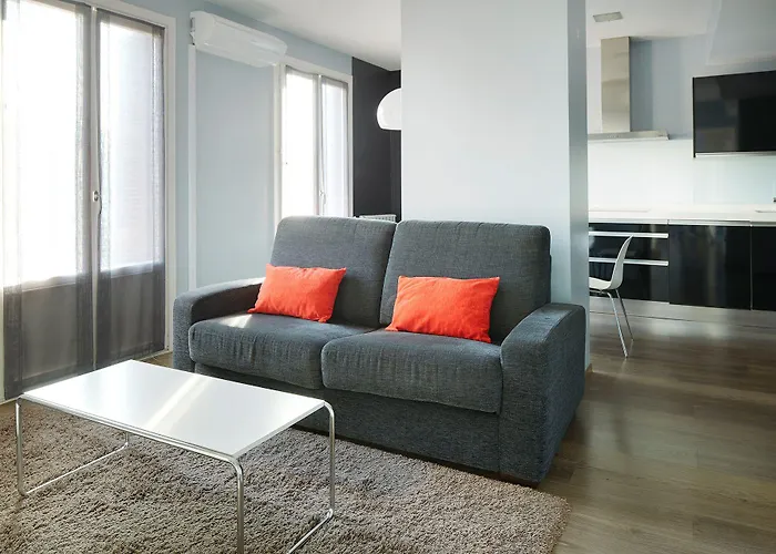 Welcome Gros Отель